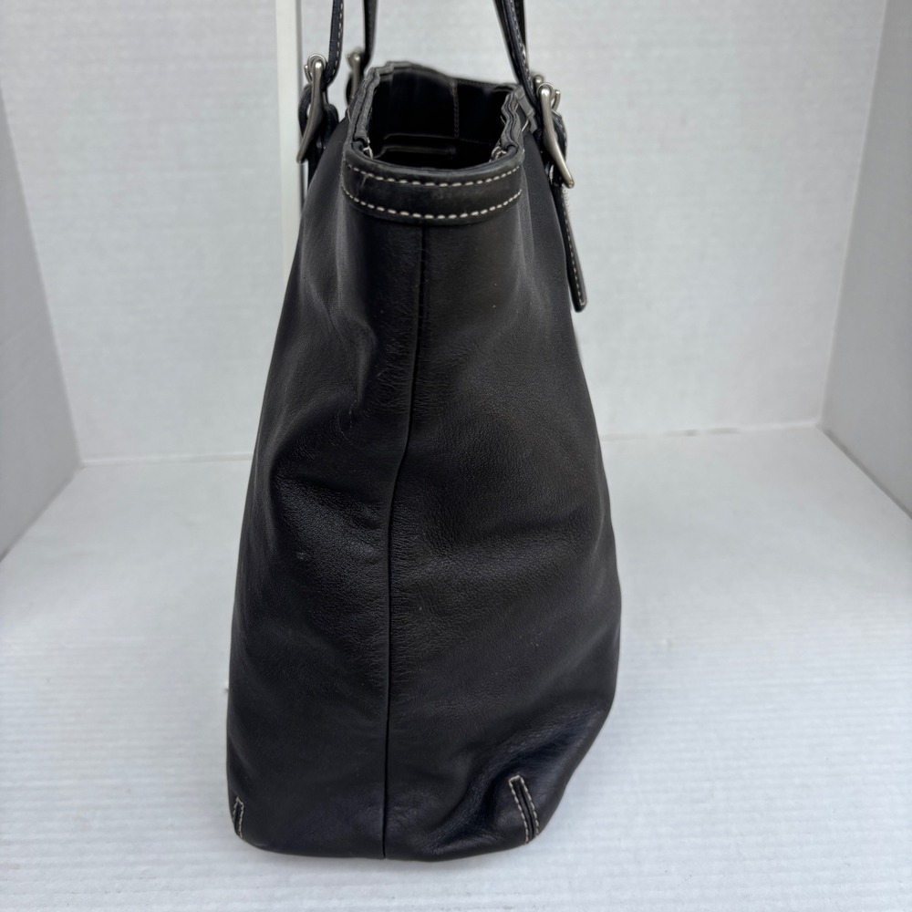 Coach Hampton Black Leather Tote Bag Buckle Straps 5246 Womens - Picture 11 of 14